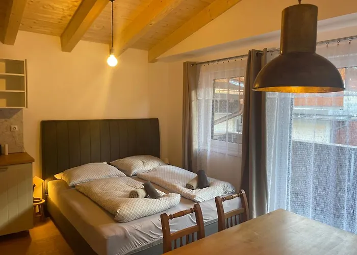 Tuxie Haus